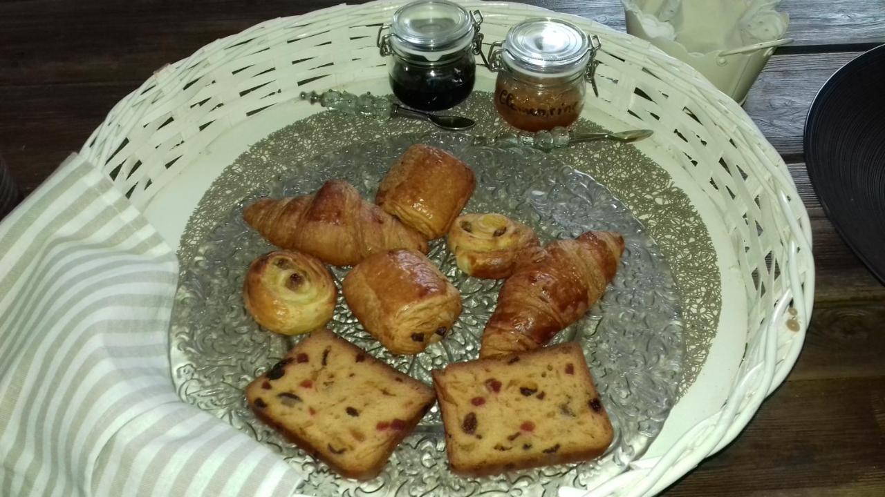 La Mathilde Bed & Breakfast Villeneuve-lès-Avignon Екстериор снимка