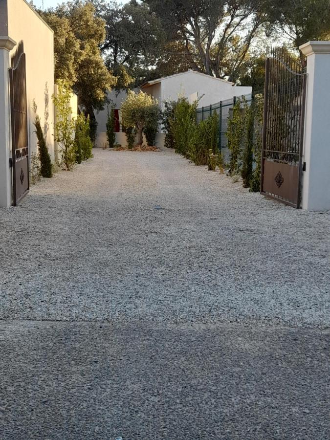 La Mathilde Bed & Breakfast Villeneuve-lès-Avignon Екстериор снимка